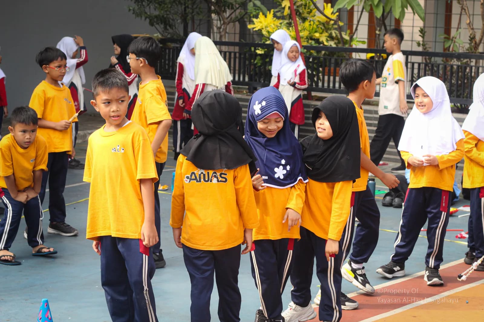 MI AL-HAQ  SEMARAK LOMBA 17 AGUSTUS foto 11 - Al-Haq Margahayu