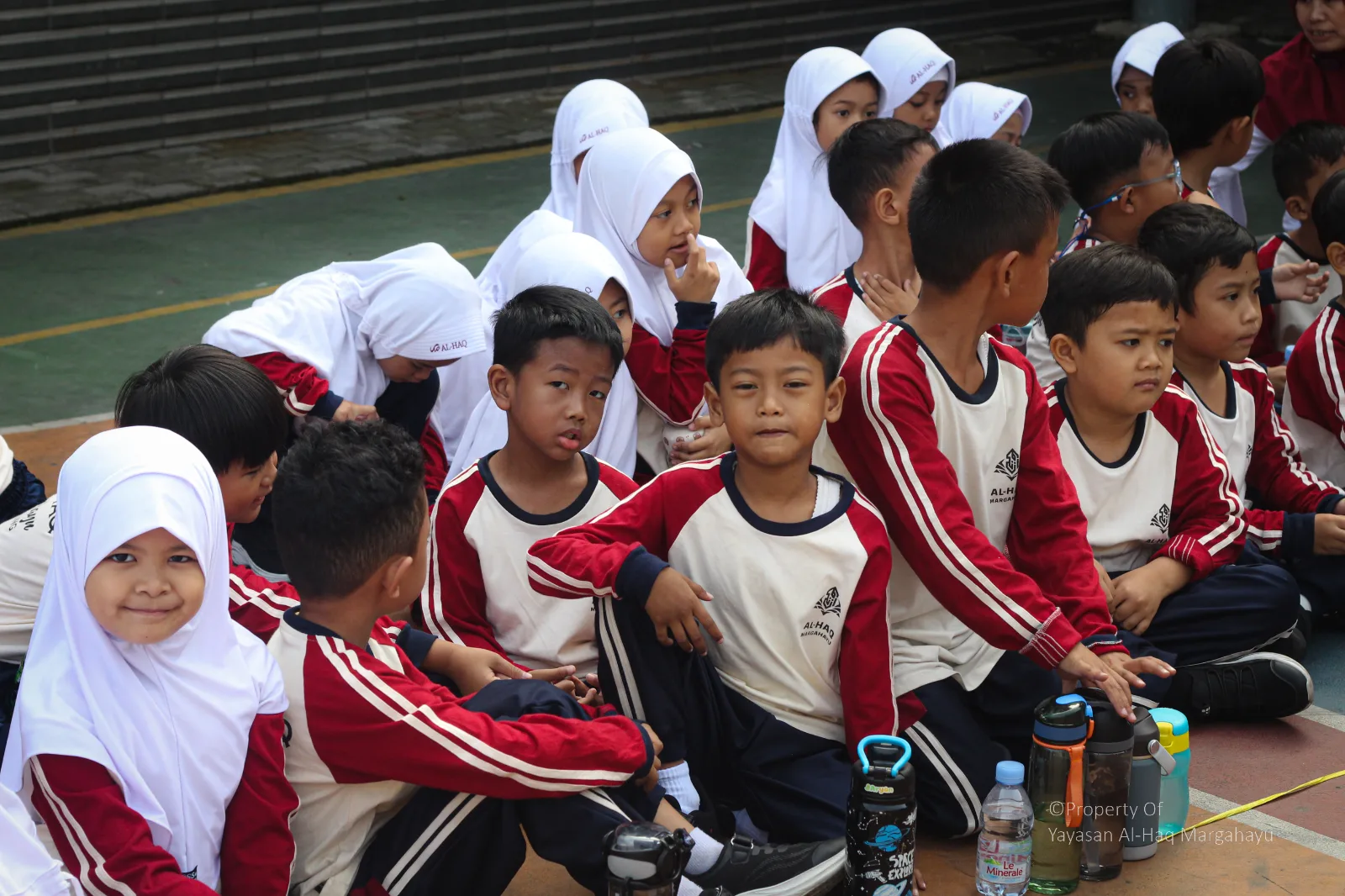 MI AL-HAQ  SEMARAK LOMBA 17 AGUSTUS foto 2 - Al-Haq Margahayu