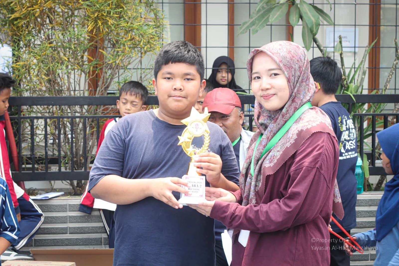 MI AL-HAQ  SEMARAK LOMBA 17 AGUSTUS foto 26 - Al-Haq Margahayu