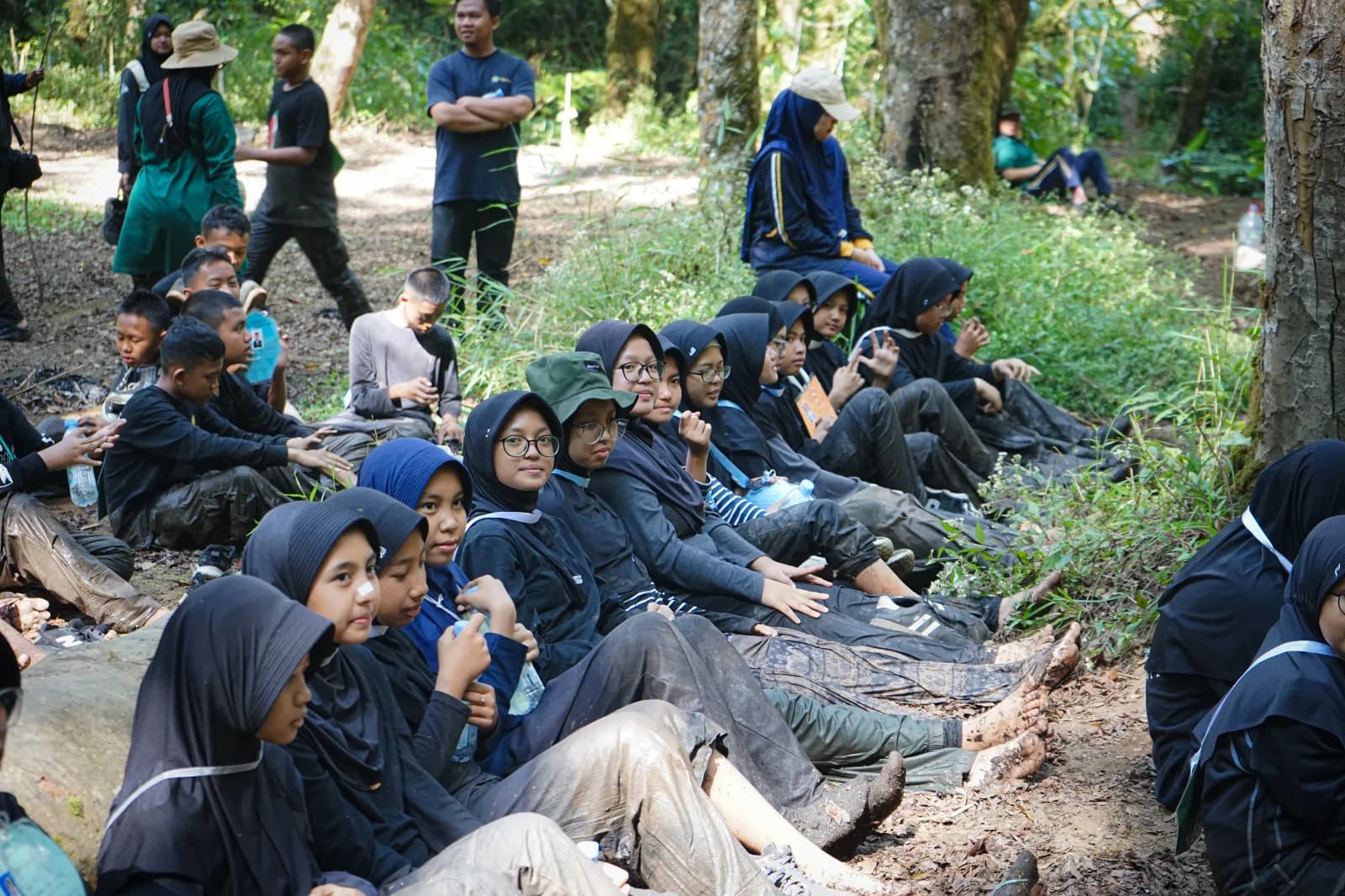 LDKS MTs - Ranca Upas Ciwidey foto 36 - Al-Haq Margahayu