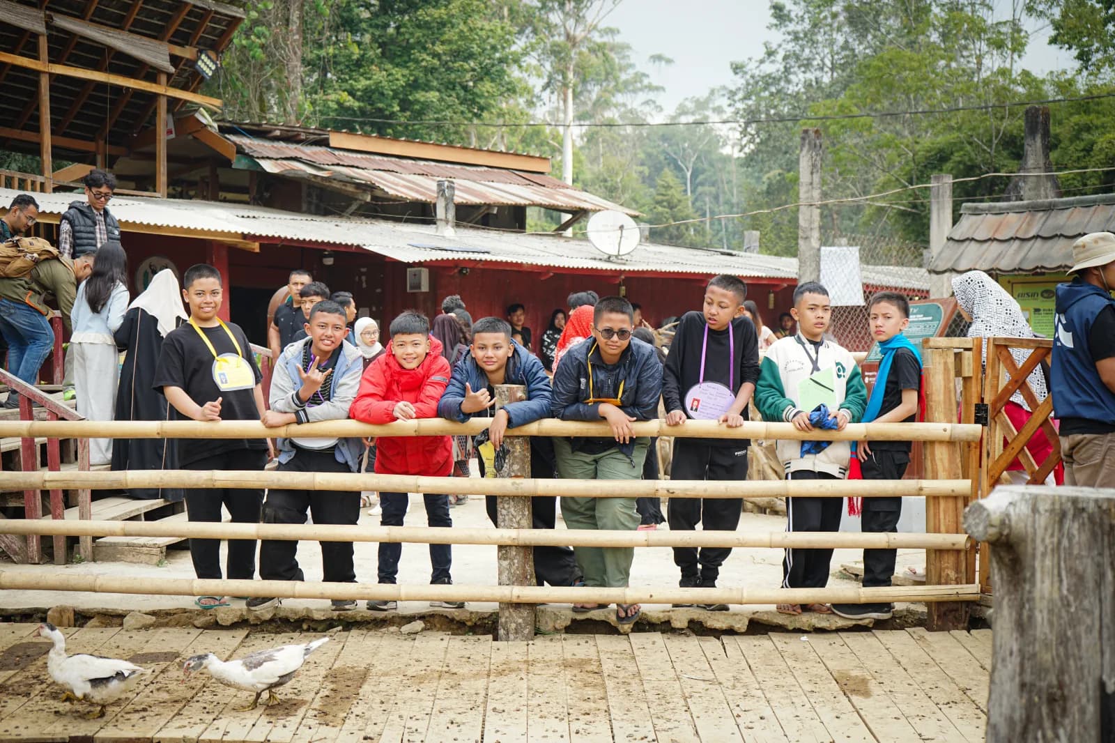 LDKS MTs - Ranca Upas Ciwidey foto 43 - Al-Haq Margahayu