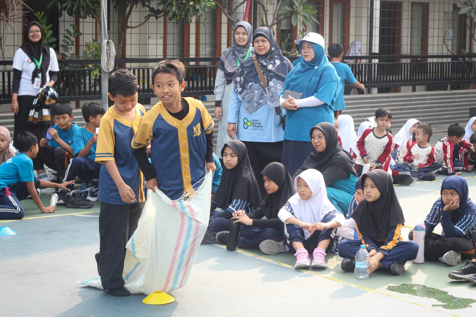 MI AL-HAQ  SEMARAK LOMBA 17 AGUSTUS foto 7 - Al-Haq Margahayu