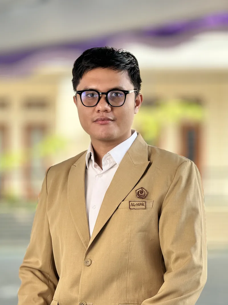 Foto Revaldo, S.Pd Guru MTs Al-Haq Margahayu Bandung