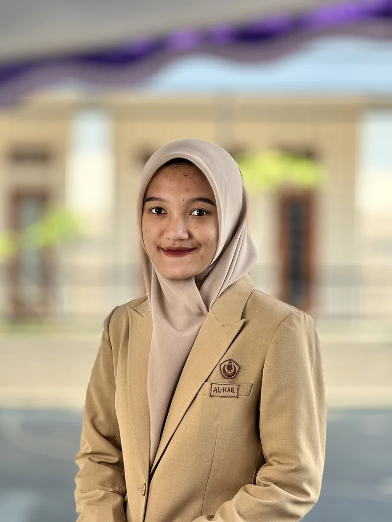 Foto Ade Lela Latifah, S.Pd Guru MI Al-Haq Margahayu Bandung