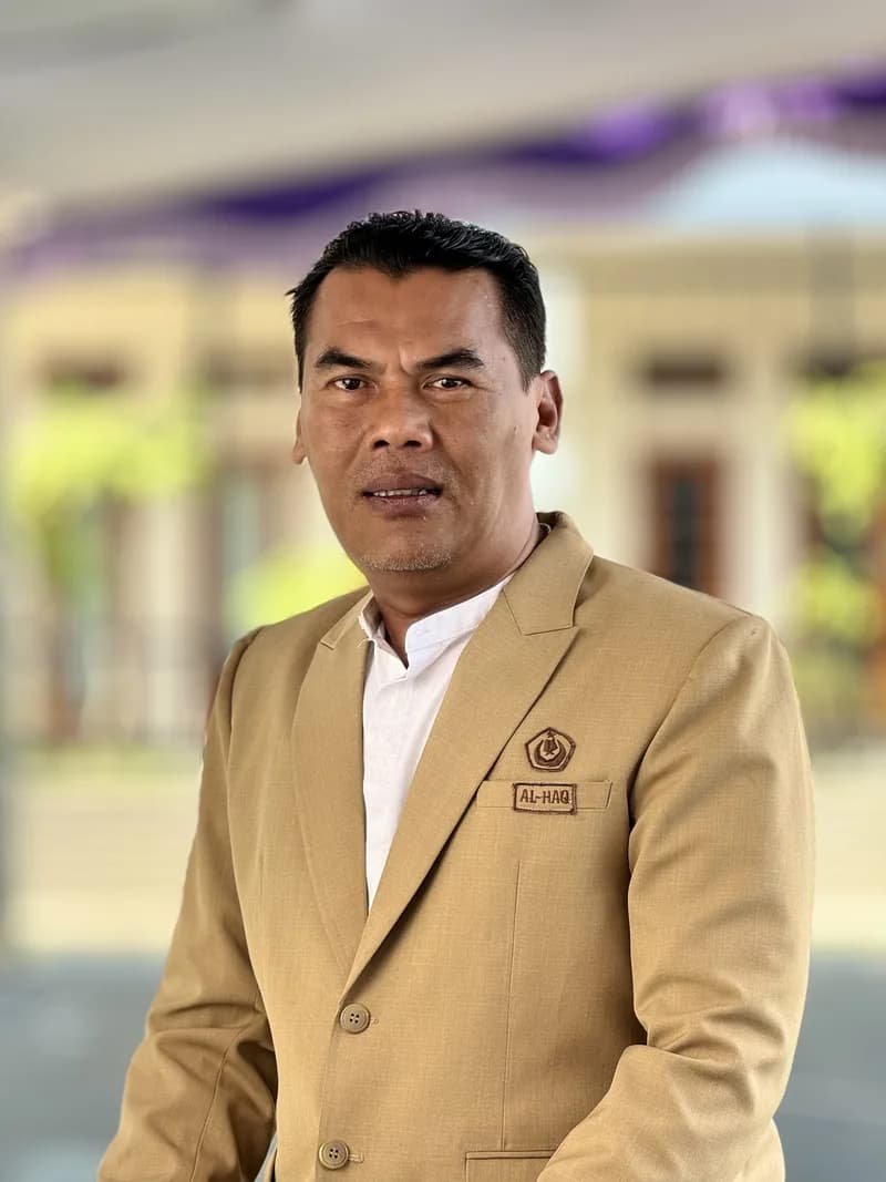 Foto Asep Sumarna, S.Pd Guru MTs Al-Haq Margahayu Bandung
