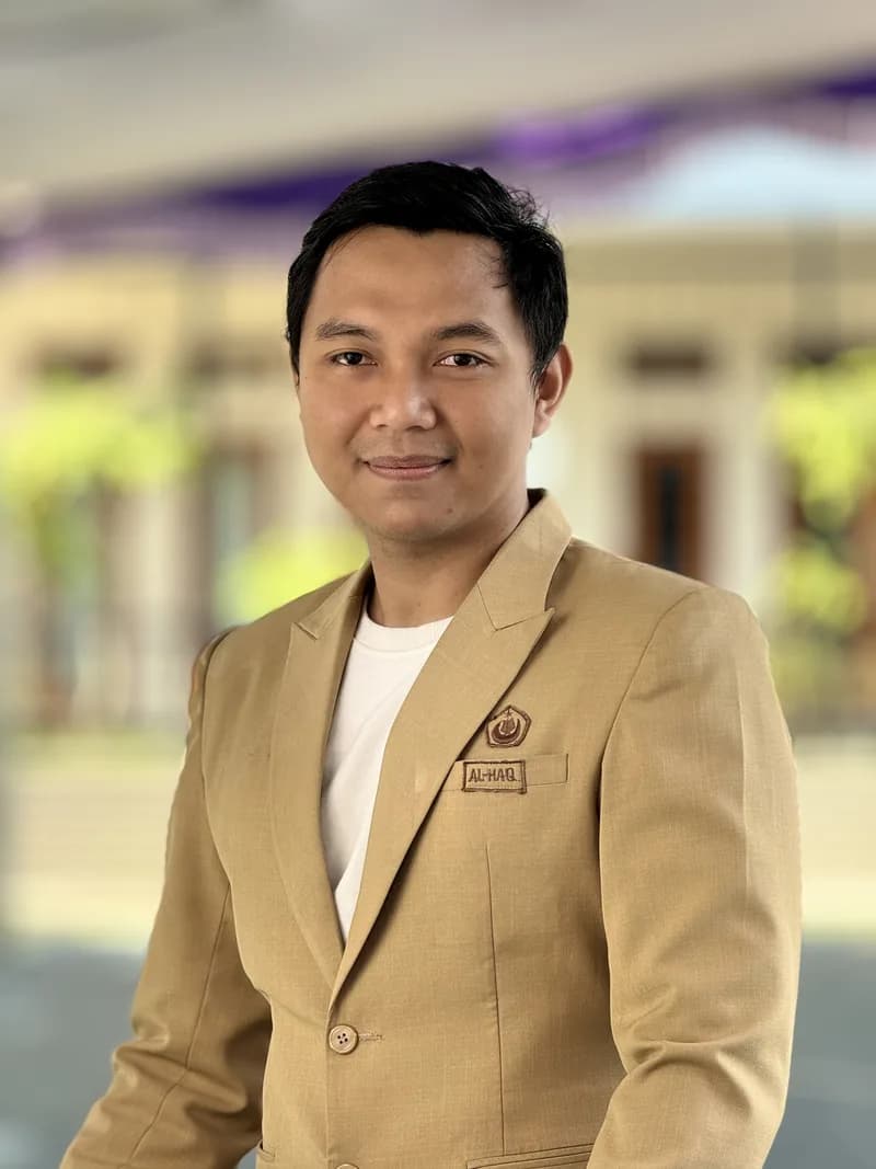 Foto Dondy Ryzki Ramdhani Guru MTs Al-Haq Margahayu Bandung