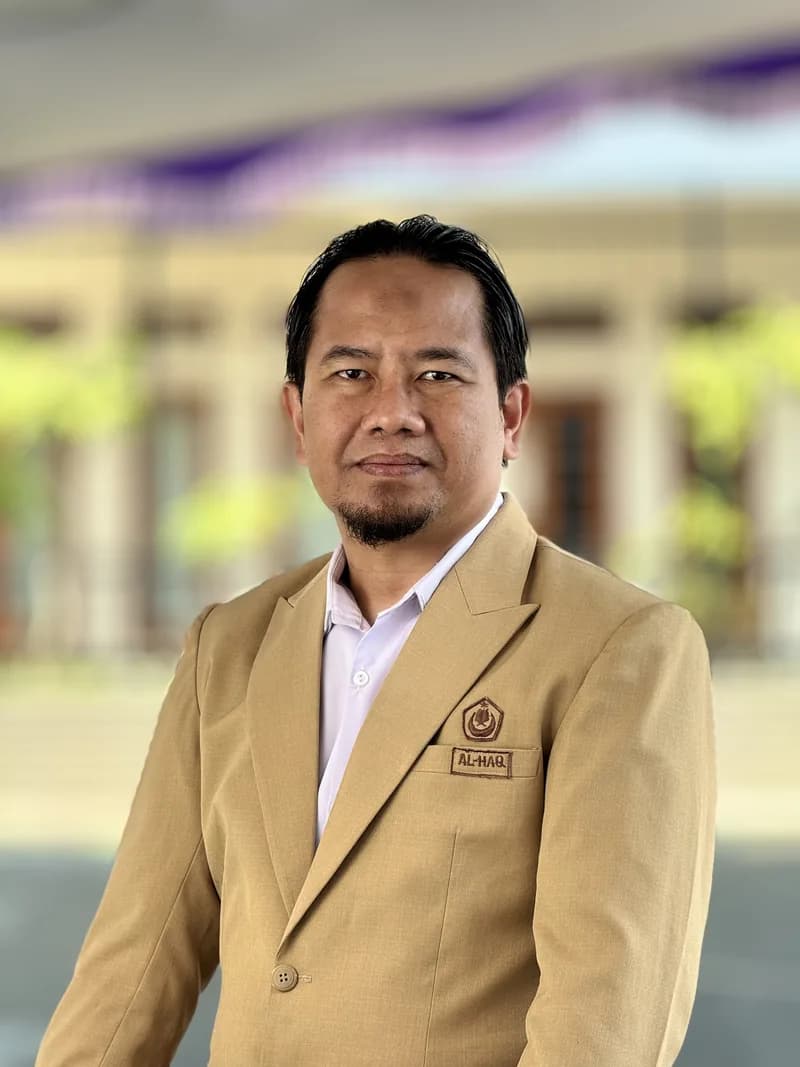 Foto Hilman Arif, S.Ag Guru MTs Al-Haq Margahayu Bandung