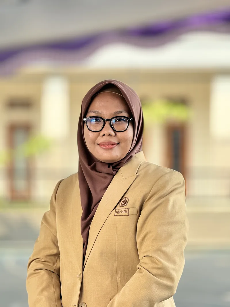 Foto Irma Safitri, S.Pd Guru MTs Al-Haq Margahayu Bandung