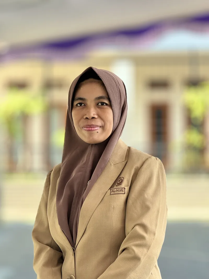 Foto Sri Surantini, S.Pd Guru MTs Al-Haq Margahayu Bandung