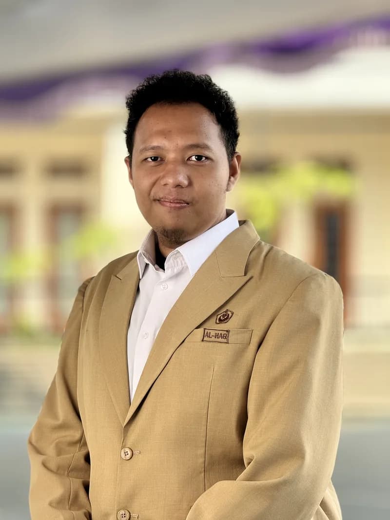 Foto Wildan Zakiyya, S.T Guru MTs Al-Haq Margahayu Bandung